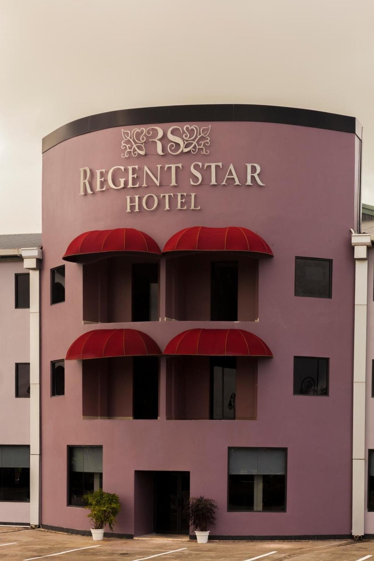 Regent Star Hotel